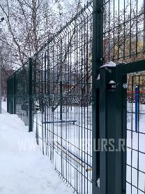 Городская дворовая спортивная площадка