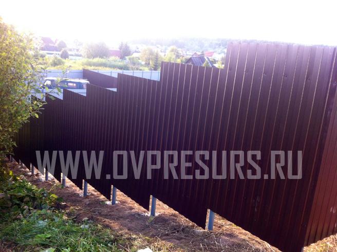 Ограждение из профлиста частного домовладения на Сылве